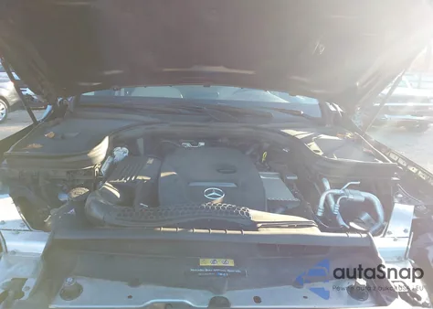 2018 Mercedes-Benz Glc 300 4Matic из США, поврежденный, VIN WDC0G4KB5JV015142